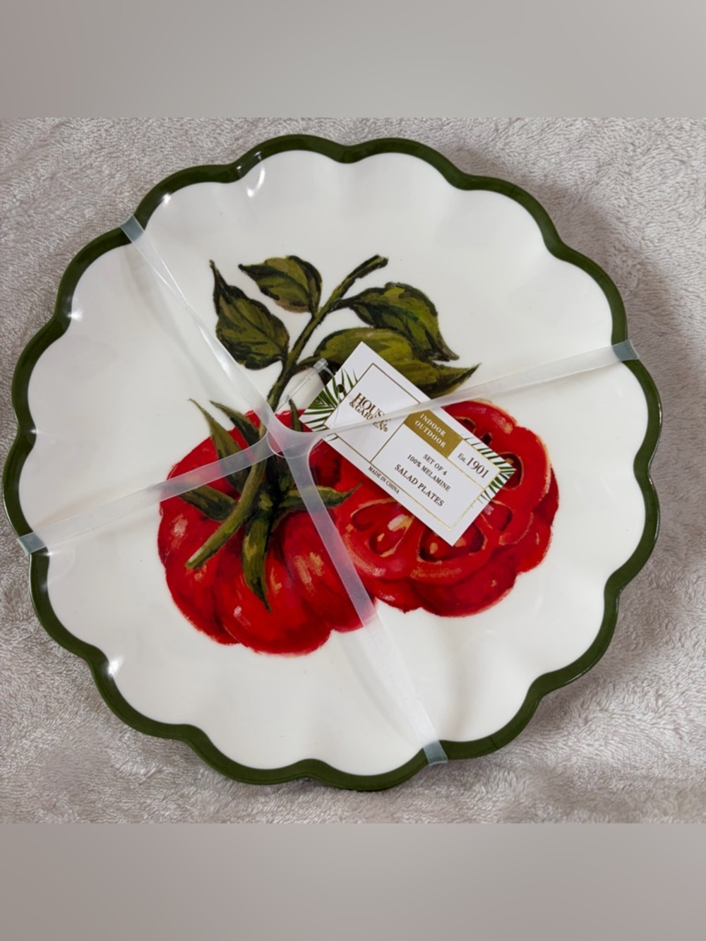 NWT House & Garden Tomatoes Melamine 12 PC Scalloped Dinnerware Set - Picture 5 of 9